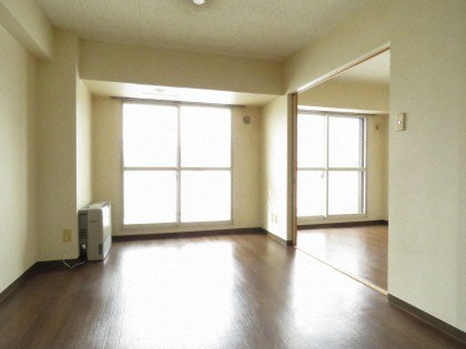 居室・リビング　広いリビング☆