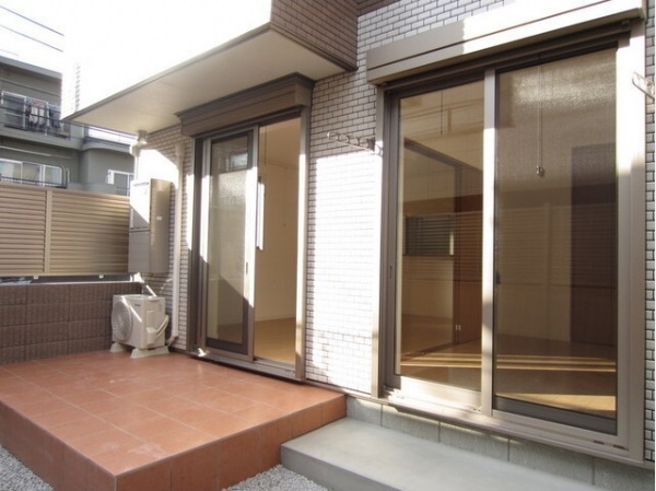 バルコニー　弊社は都内全域の物件をご紹介可能です！