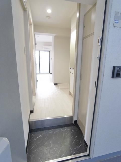 玄関　♪ただいまぁ～♪