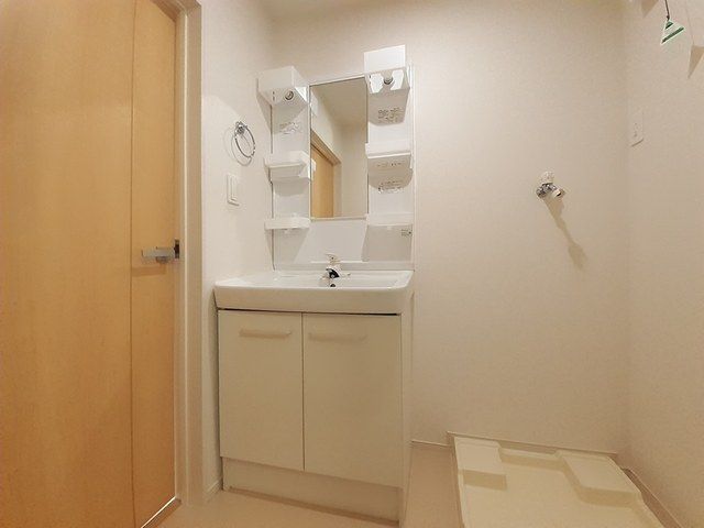 洗面設備　忙しい朝には欠かせない洗面所です