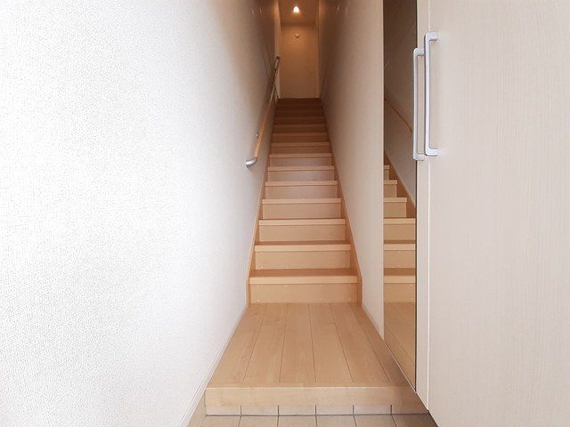 玄関　収納もある玄関です