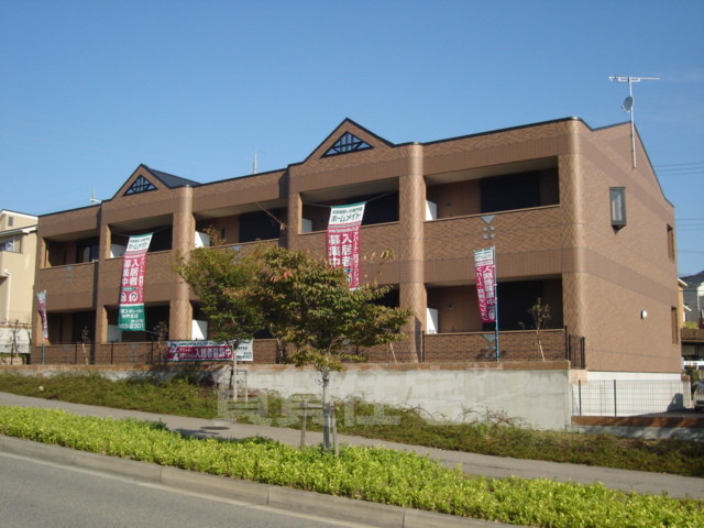 建物外観　外観写真（昼）