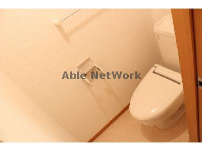 トイレ　201
