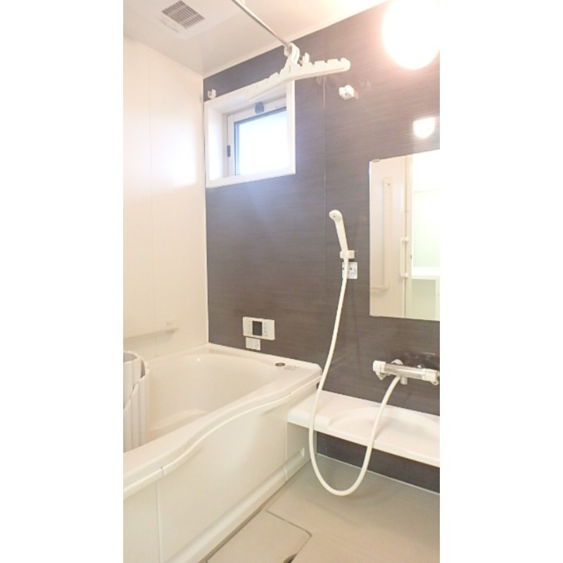 バス・シャワールーム　図面と現状に相違がある場合には現状を優先