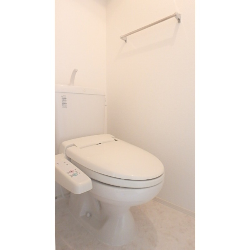 トイレ　図面と現状に相違がある場合には現状を優先