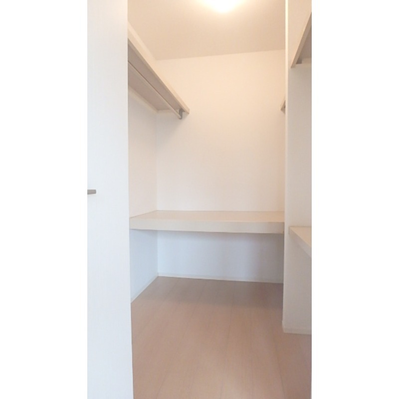 収納　図面と現状に相違がある場合には現状を優先