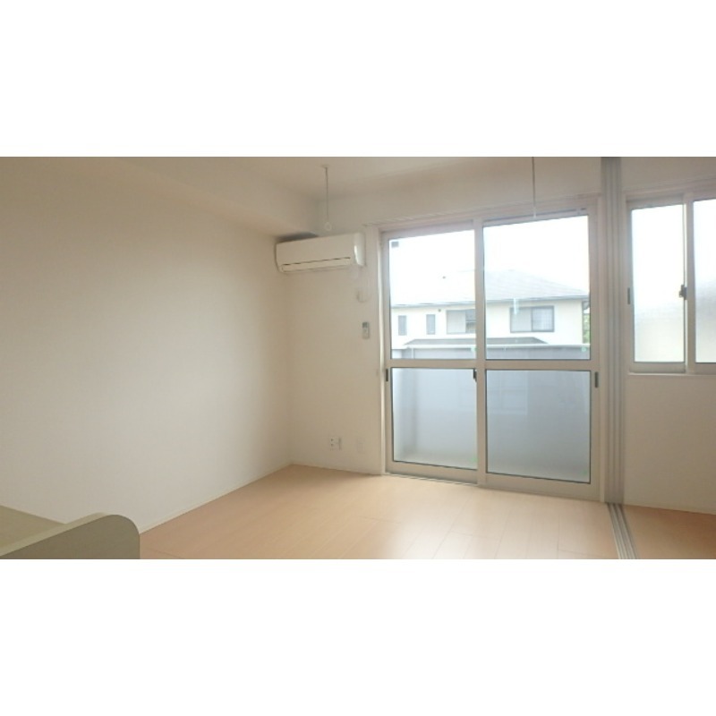 居室・リビング　図面と現状に相違がある場合には現状を優先