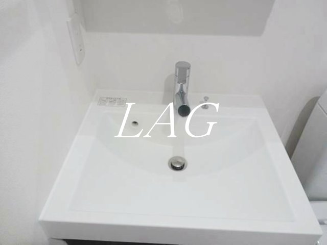 洗面設備　洗面台です。