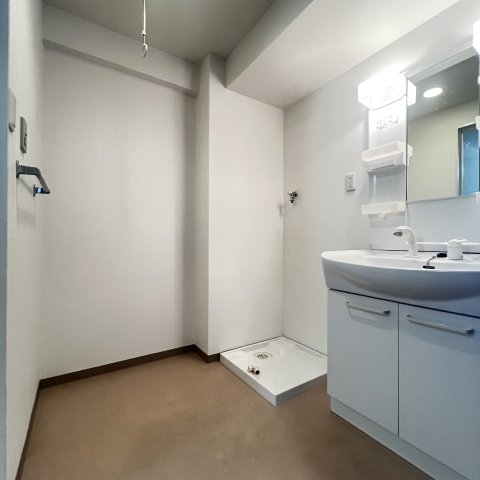 洗面設備　同仕様タイプです