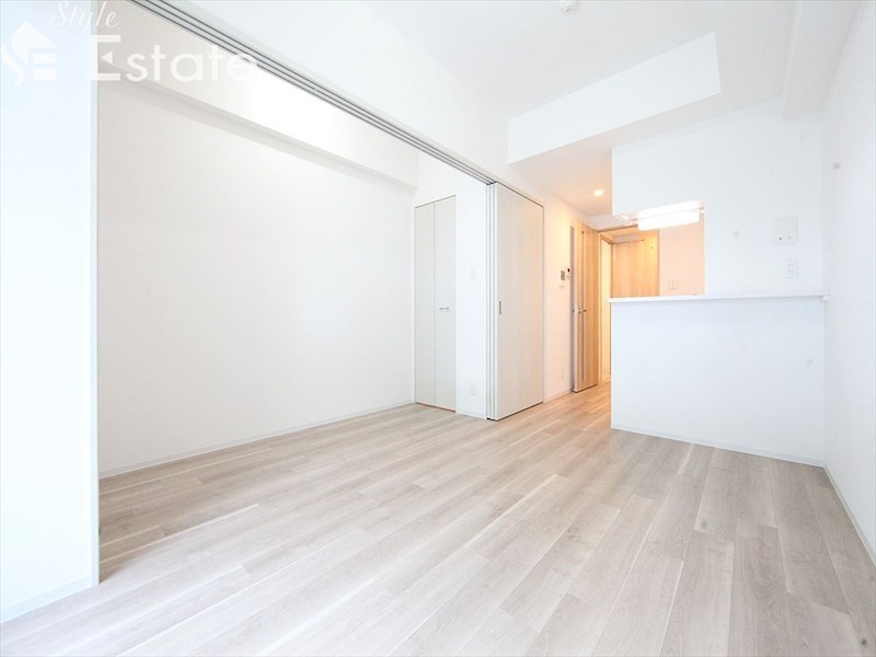 居室・リビング　内装