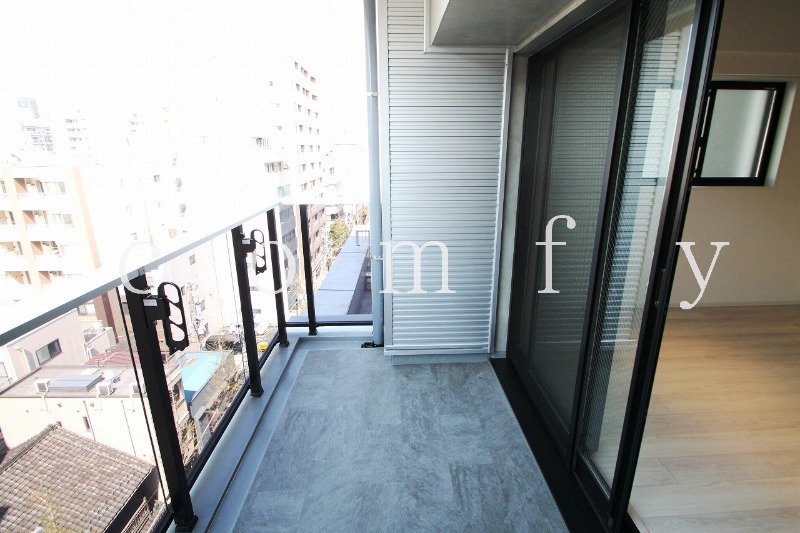 バルコニー　バルコニー