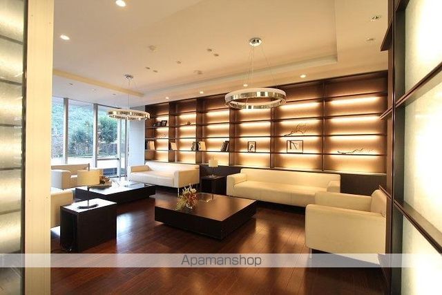 ロビー　ロビー