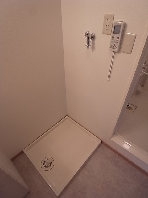 その他　室内洗濯機置き場付きです。