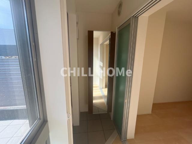 玄関　当社、チルホームのHPもご覧ください(^^)/物件情報多数♪