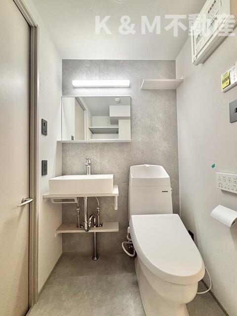 トイレ　トイレもきれいです