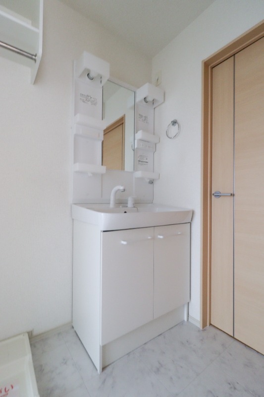 洗面設備　図面と現状に相違がある場合には現状を優先