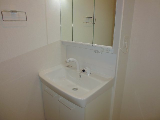 洗面設備　洗髪洗面化粧台