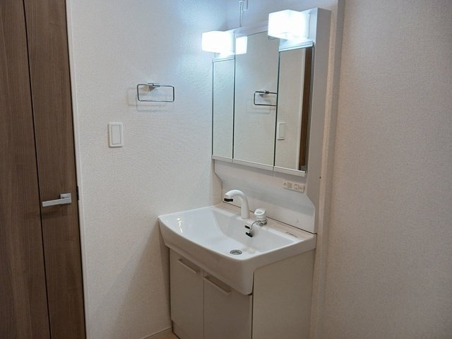 洗面設備　広い洗面スペース