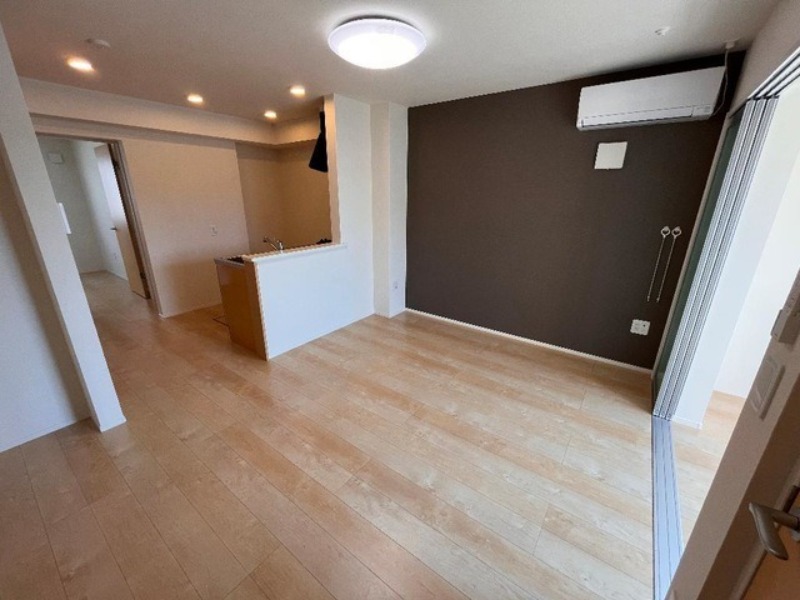 居室・リビング　図面と現状に相違がある場合には現状を優先