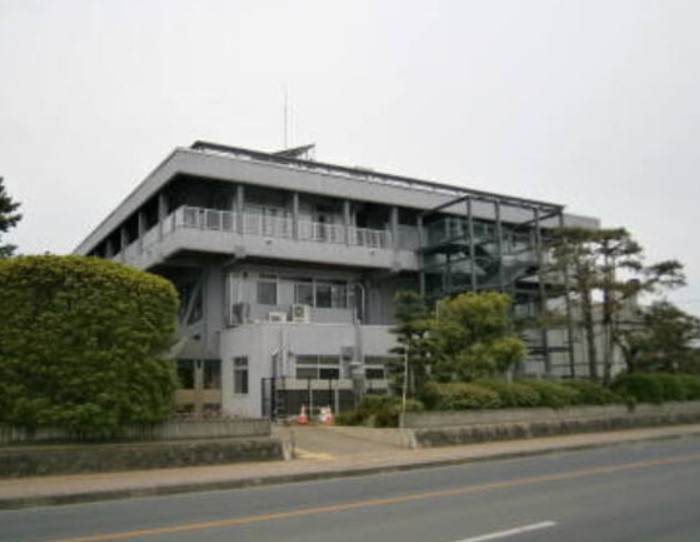 役所　東松山市役所（役所）まで556m