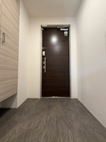 D-residence南茨木IIの玄関写真