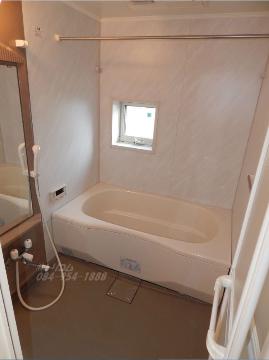 バス・シャワールーム　追焚　乾燥機能完備