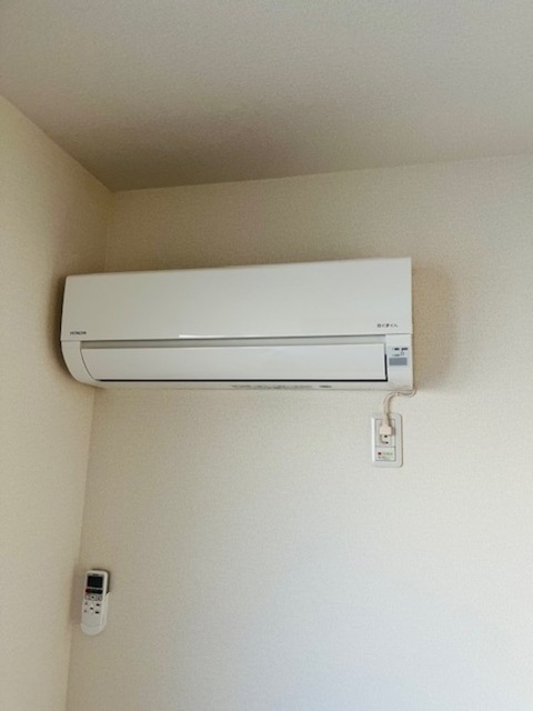 その他設備　１０１号室エアコン