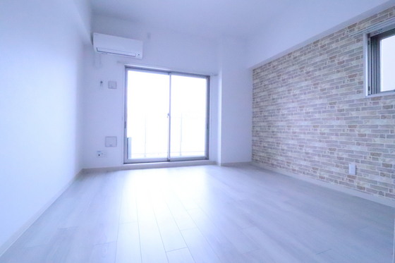 居室・リビング　※別部屋の写真です