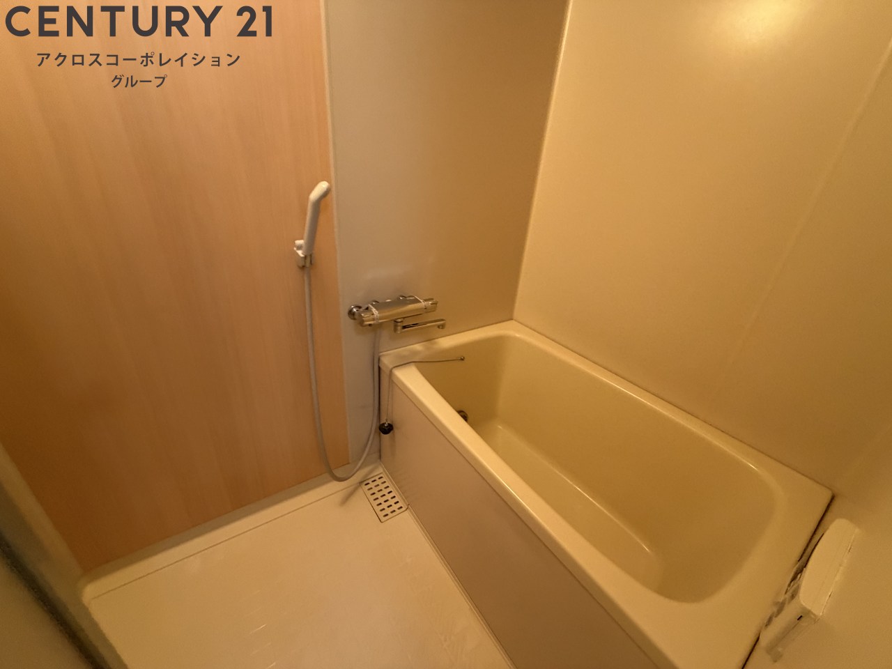 バス・シャワールーム　バストイレセパレートタイプでオススメ♪