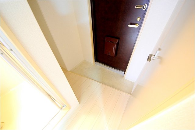 玄関　プレミアム新福島