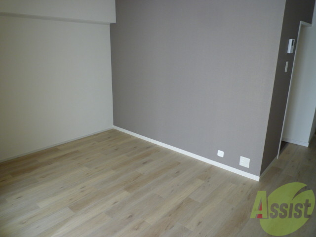 居室・リビング　オシャレな壁紙ですね。