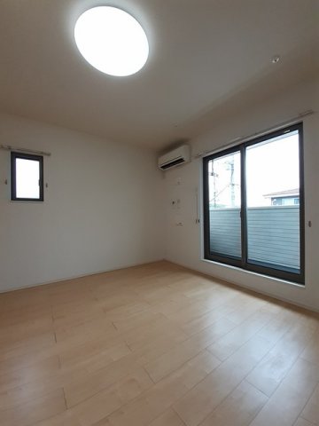 居室・リビング　ゆったり過ごせるリビングです