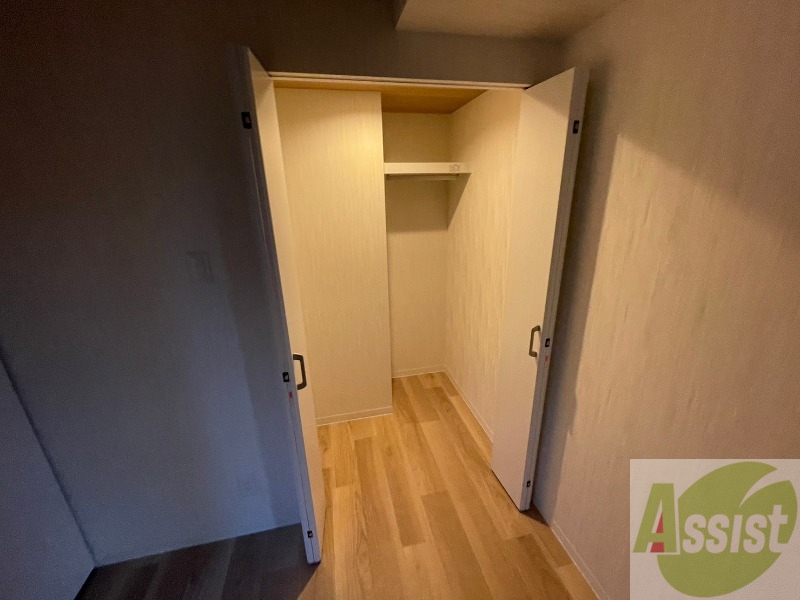 収納　洋室にはクローゼットがあるのですっきり片付きそうです。