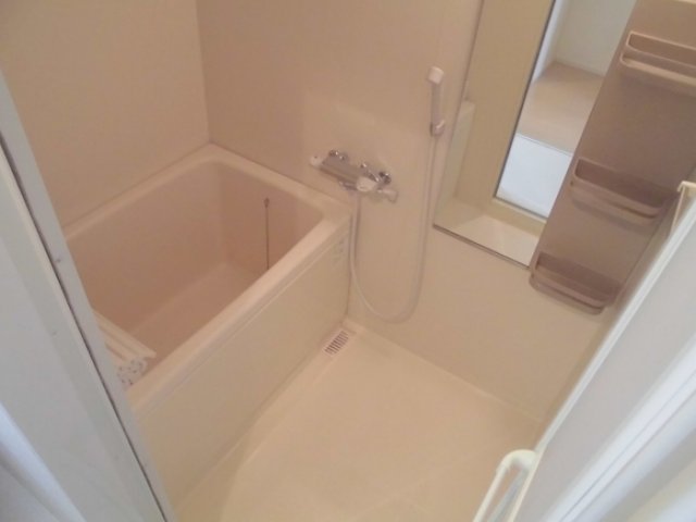 バス・シャワールーム　他部屋参考写真