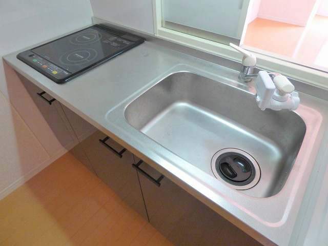 キッチン　２口ＩＨコンロ付きシステムキッチン☆