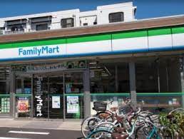 コンビニ　ファミリーマート 板橋徳丸二丁目店（コンビニ）まで427m