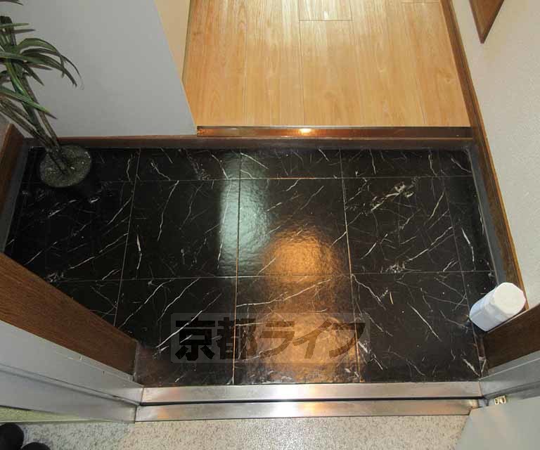 玄関　玄関部分です！