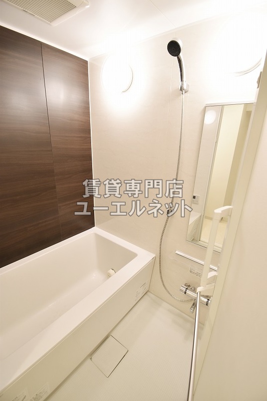 バス・シャワールーム　浴室