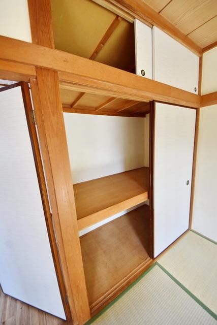 収納　★押入れも2段で大き目です★