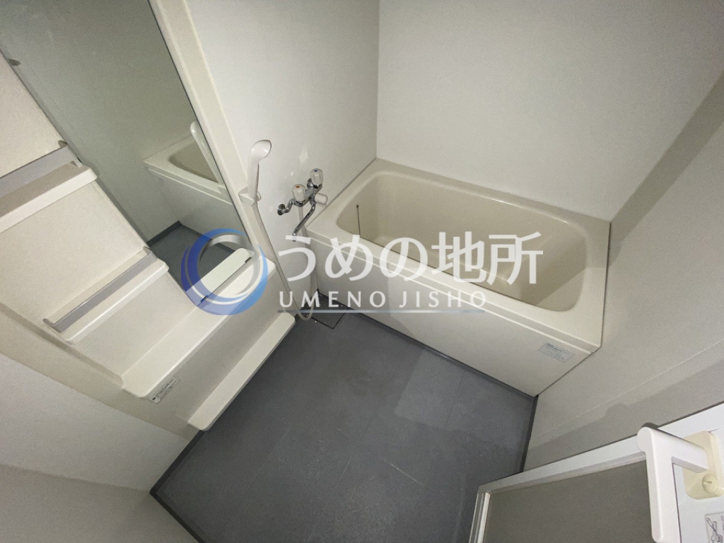 バス・シャワールーム　浴室