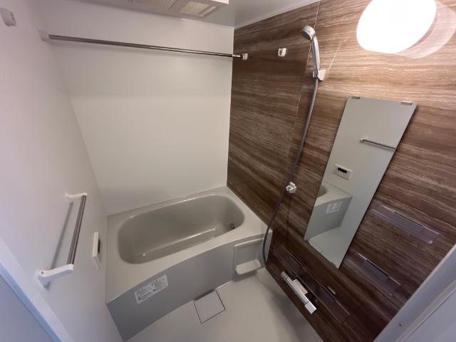 バス・シャワールーム　バス（イメージ）