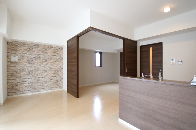 居室・リビング　※別室の参考写真の為、現況優先です。