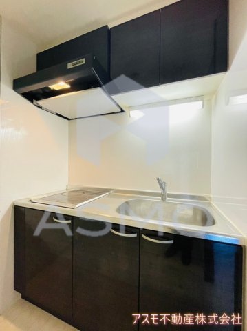 キッチン　※同物件　別間取り　参考写真