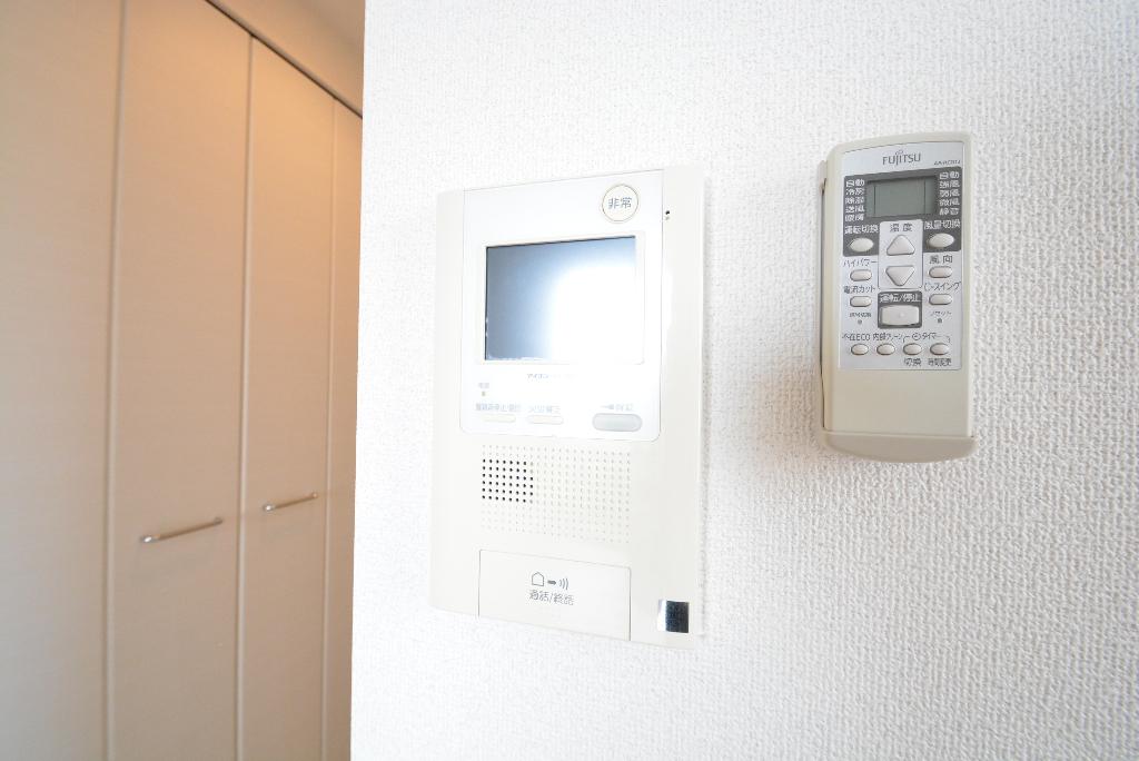 セキュリティ　カメラ付インターホン