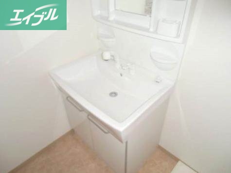 洗面設備　別のお部屋の写真です。実際とは異なります。