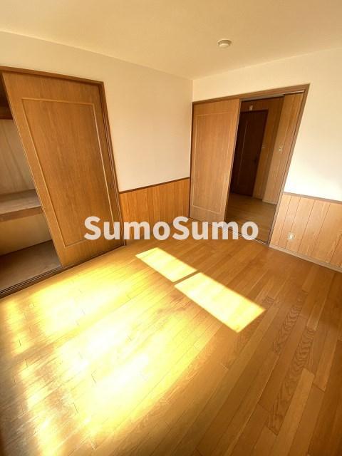 その他部屋・スペース　使い勝手のいい寝室です