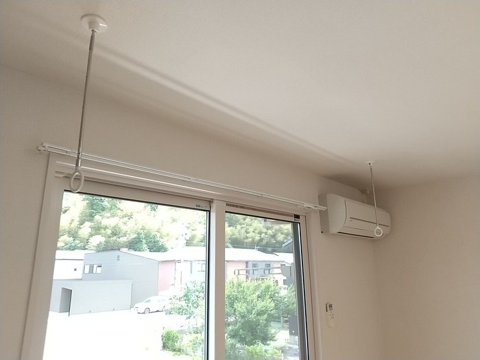 その他設備　室内物干し金具