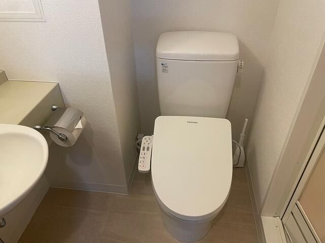 トイレ　参考写真