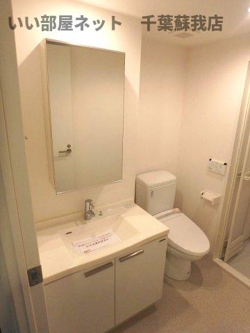 トイレ　ゆったりとした空間のトイレです