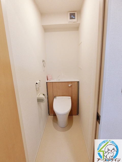 トイレ　※パース写真